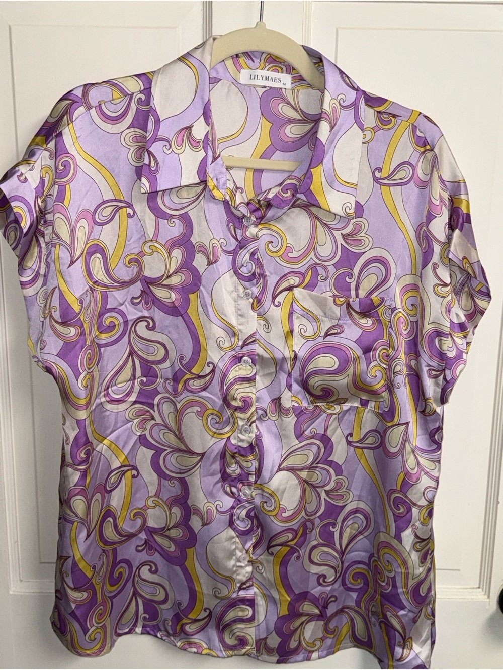 LILYMAES Purple Retro Swirl Satin Button-Up Top
